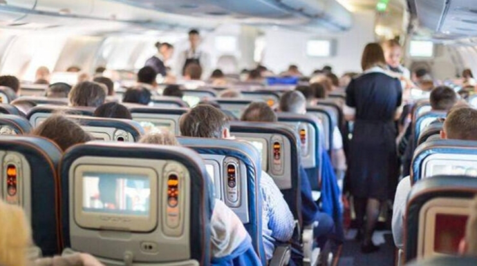 Гражданка России скончалась на борту самолета, следовавшего в Баку 