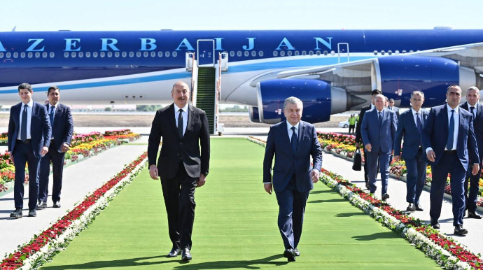 Özbəkistan Azərbaycan əlaqələri ən yüksək mərhələyə qədəm qoydu 