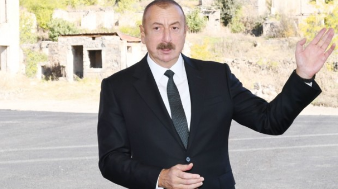 "Bizi hələ döyüşməyə məcbur edirlər, biz də hazırıq" - Ali Baş Komandan 