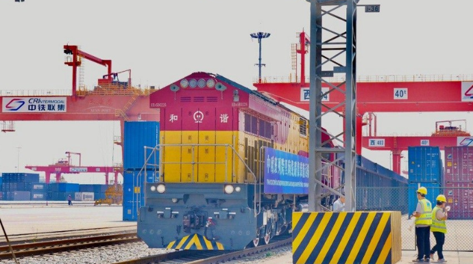 Siandan Orta Dəhlizlə 100 mininci konteyner göndərilib 