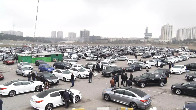 Hibrid maşınlara güzəştlər ləğv edilir: avtomobil parkı necə yenilənəcək? - VİDEO 