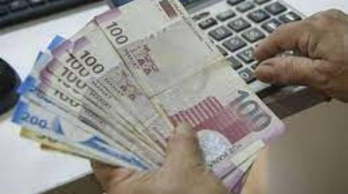 Ləğv olunan bankların əmanətçiləri nə qədər vəsait alıb? - RƏSMİ