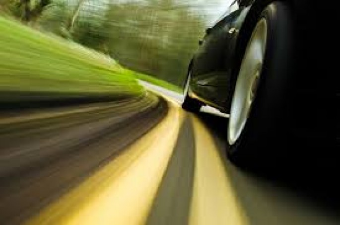 Tanışı tərəfindən silahla vuruldu: maşını ilə hərəkətdə olarkən öldü - FOTO