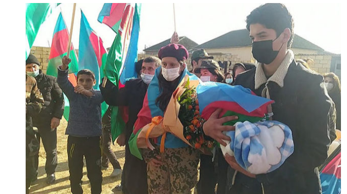 Daha bir şəhid oğluna atasının adı  qoyuldu - VİDEO