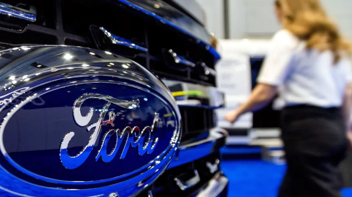 Ford süni intellektə güvənib işdən çıxardığı işçiləri geri qaytardı