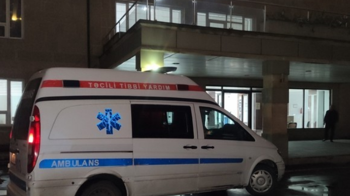 Səbail rayonunda qəza: motosikl avtomobillə toqquşdu 