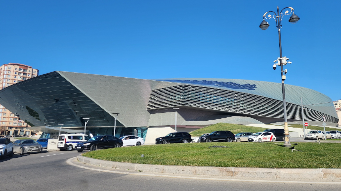 Dövlət qurumu 3 milyona xidməti maşınlar alacaq 