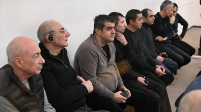 Bakıdan separatçılarla bağlı İrəvana zəng 