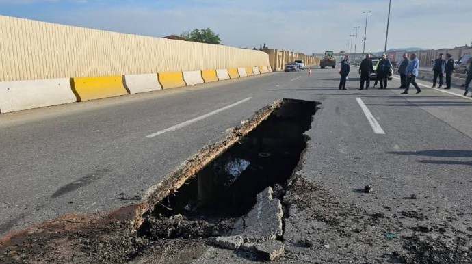 Qobustandakı magistral yol niyə çöküb? - Ekspert səbəbləri AÇIQLADI   - FOTO