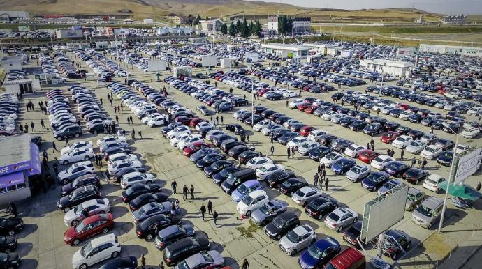 Azərbaycanda bu avtomobillərə - TƏLƏB AZALDI