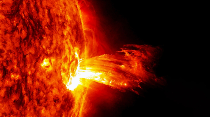 На Солнце в ближайшие сутки возможны вспышки класса X 