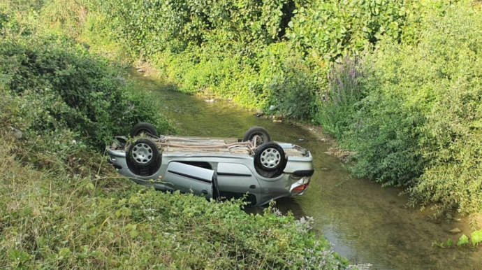 Cəlilabadda avtomobil aşdı - Xəsarət alanlar var   - YENİLƏNİB