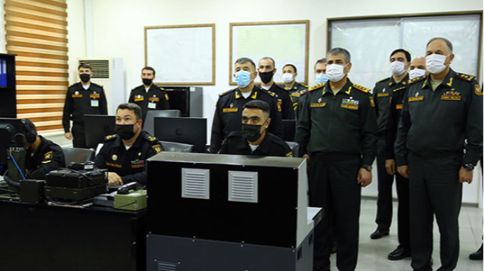 Zakir Həsənov Xəzərdə təlimlərin gedişi ilə tanış oldu - Fotolar  