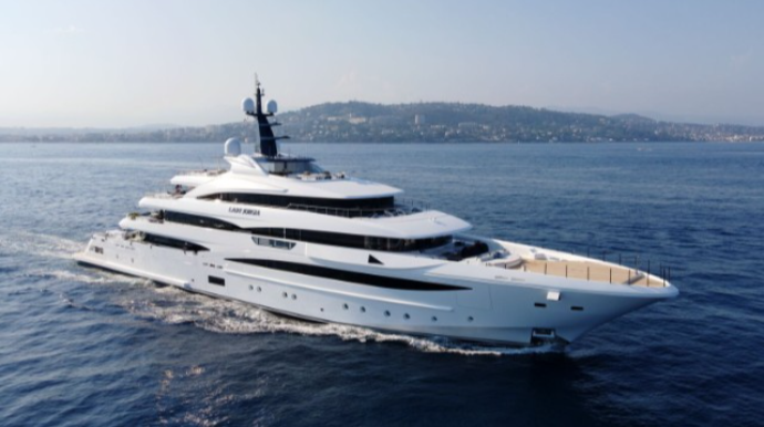 330 milyonluq "Lady Jorgia" Bodruma GƏLDİ 