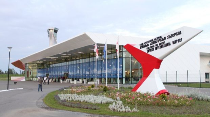 Kutaisi hava limanı fəaliyyətini dayandırıb 