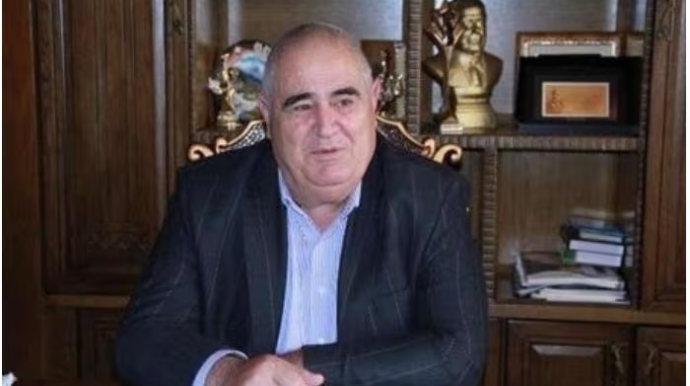 “Şərurlu İsfəndiyar”dan ŞOK AÇIQLAMA:  “Mən rəsmi şəkildə rektoram” - VİDEO 
