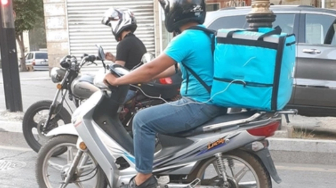 В Азербайджане лица, управляющие мопедом без шлема, будут оштрафованы 