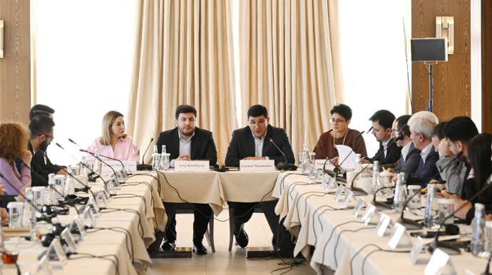 Qəbələdə Azərbaycan və Ermənistan nümayəndələrinin dəyirmi masası başladı - FOTO - VİDEO 