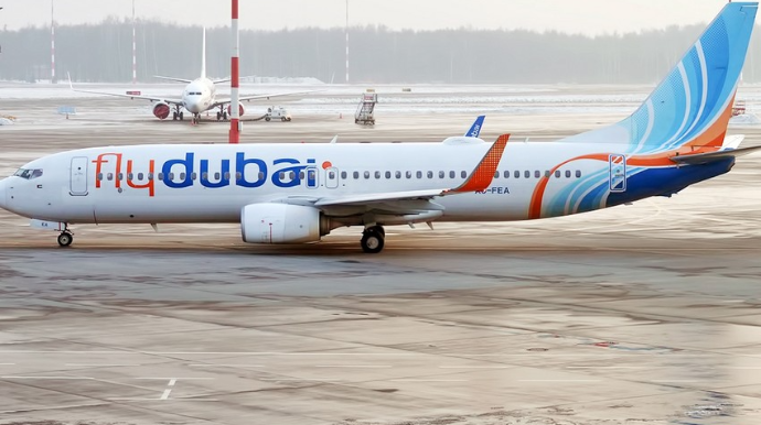 Dubay-Tbilisi təyyarəsi Bakıya təcili eniş edib 