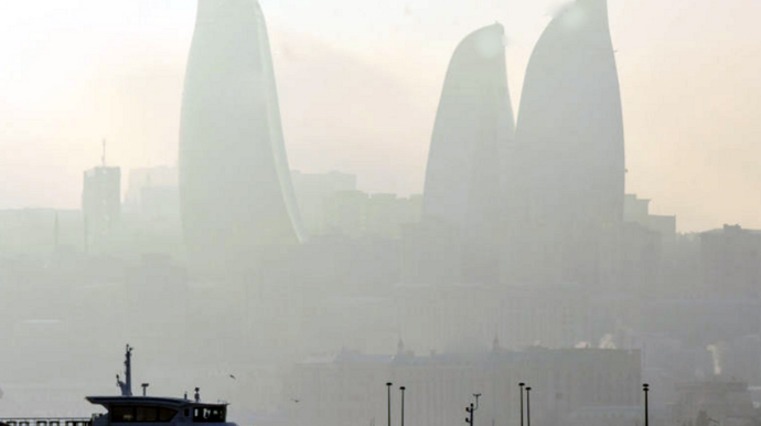 Названа причина пыльной погоды в Азербайджане 