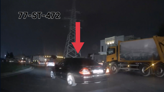 В Баку водитель нарушил правила и создал аварийную ситуацию — ВИДЕО 