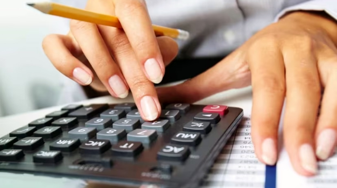 Azərbaycanda bu şəxslərin maaşı artırılır 