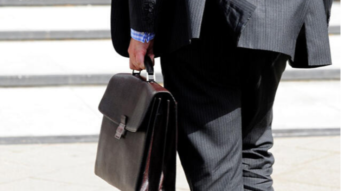 Nazir bir il sonra polkovnikin yerinə kapitanı rəis təyin etdi 