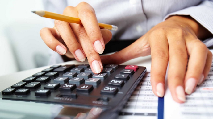 Bu şəxslərin maaşları 35 faiz artacaq - Deputatdan AÇIQLAMA 