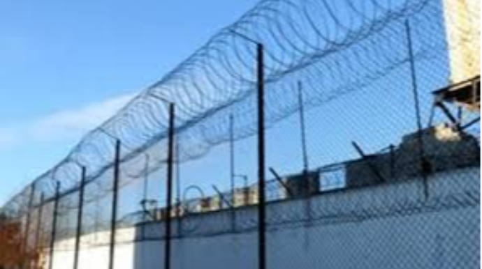 Məhbus təcridxanada intihara cəhd edib