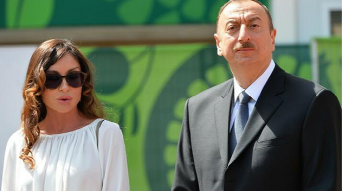 Prezident xanımı ilə Kəlbəcərdə açılışlarda iştirak etdi 