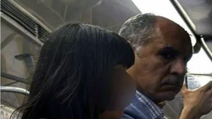 Xanlar Vəliyev metroda - FOTO 