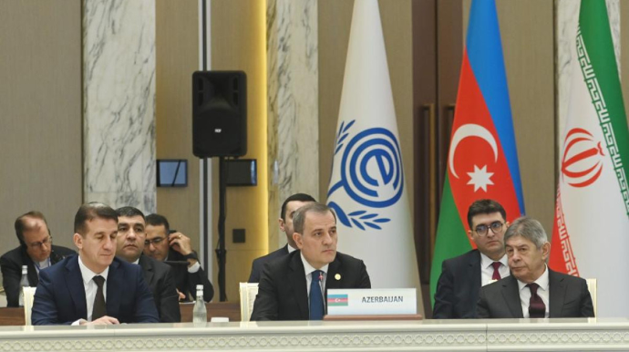 XİN rəhbəri:  Zəngəzur dəhlizi xüsusi əhəmiyyət daşıyır