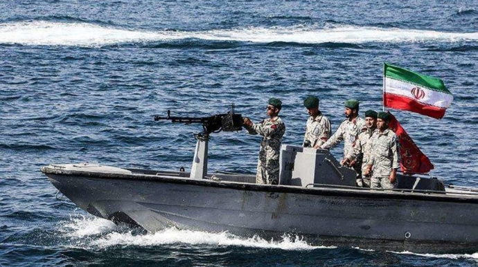 İran konteyner gəmisini ələ keçirib