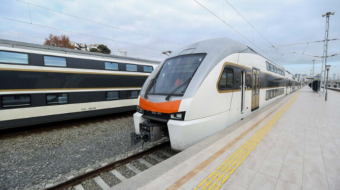 Азербайджанские железные дороги увеличили пассажироперевозки на 60%