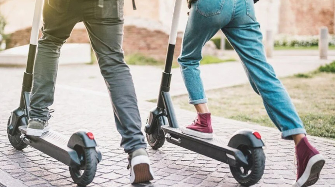 "Fəvvarələr meydanı”nda sərxoş halda skuter sürən şəxs həbs edildi 