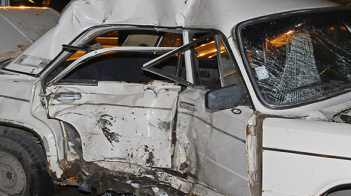 Gəncədə yük və minik avtomobilləri toqquşdu: Ölən və xəsarət alanlar var 