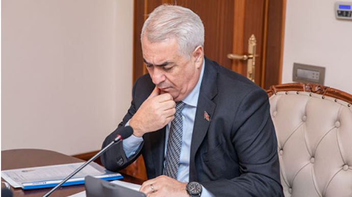 Cavid Qurbanovdan 34 minlik şübhəli müqavilə - Şirkət özünü niyə gizlədir? 