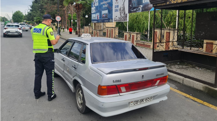 Balakəndə dayanma-durma qaydalarını pozan sürücülər cəzalandırıldı  - FOTO