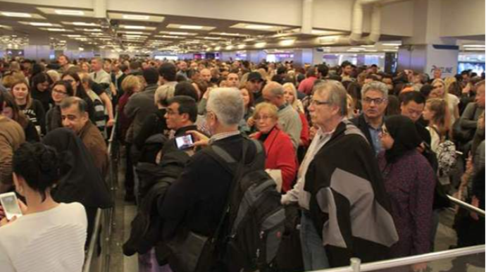 Türkiyə aeroportlarında problem yarandı - FOTOLAR 