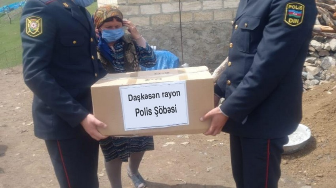 Daşkəsəndə polis şəhid ailələrinə bayram sovqatları payladı  - FOTO
