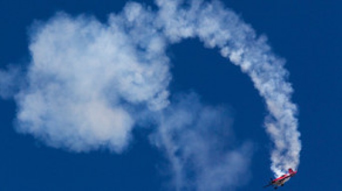 Turist təyyarəsi qəfil yerə düşdü