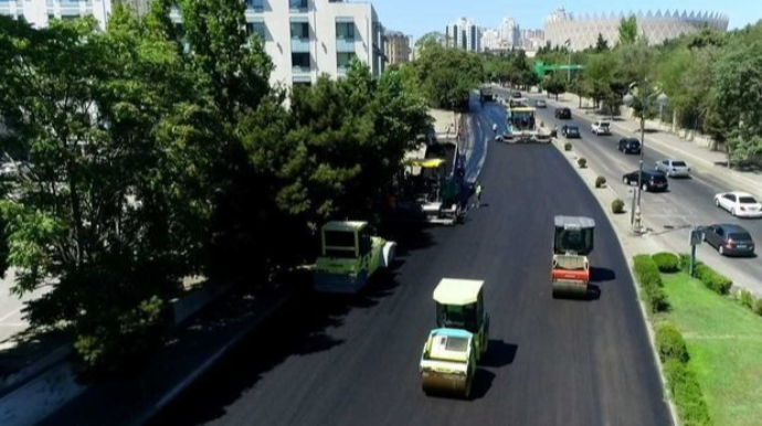 Sürücü və sərnişinlərə ŞAD XƏBƏR:  Bakının əsas prospekti açıldı  - FOTO