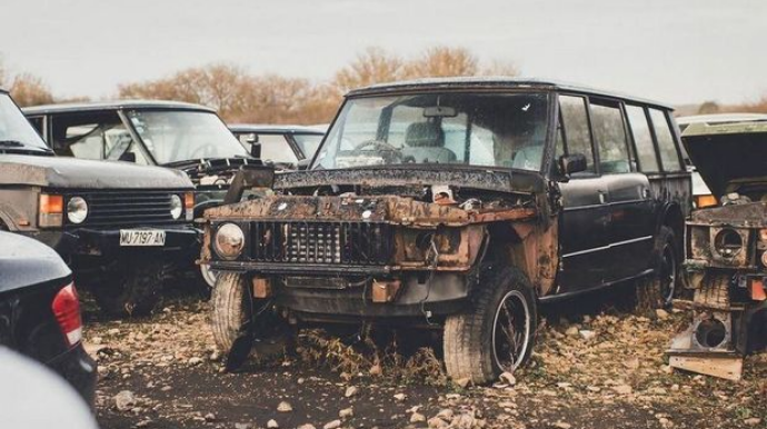 Nəhəng “Range Rover qəbristanlığı”  aşkar olundu - FOTO