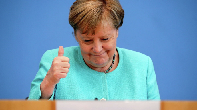 Merkel işdən çıxandan sonra 15 min avro pensiya alacaq