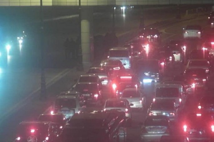 Nobel prospektində keçiddən istifadə etməyən piyadanı avtomobil vurub 