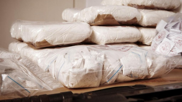 Polis dəniz limanlarında əməliyyat keçirdi: 35 ton kokain ələ keçirilib 