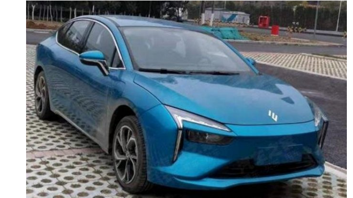 В Renault  разработали электромобиль для Китая  - ФОТО