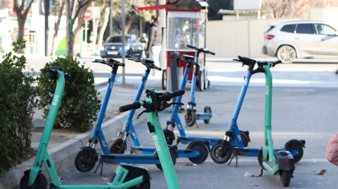 Sürücülərin və piyadaların skuter PROBLEMİ - Qayda pozanlara cərimə tətbiq olunurmu?