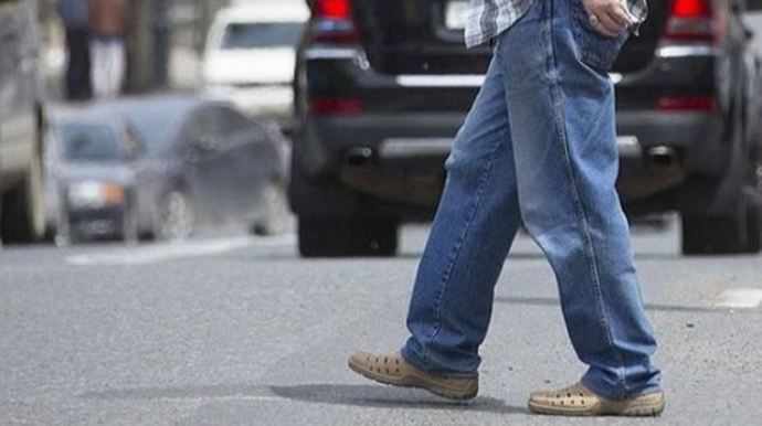 Şəkidə 74 yaşlı kişini avtomobil vurdu