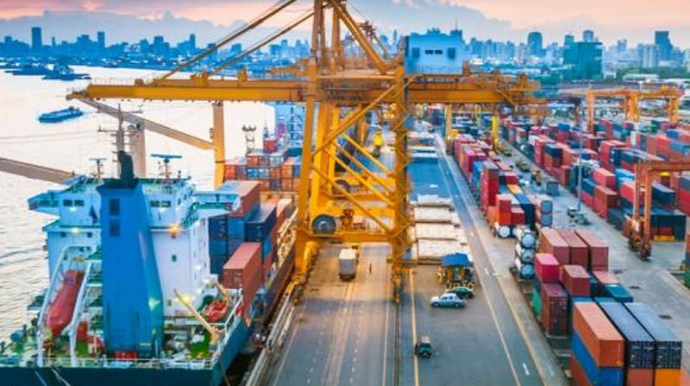 Bakı limanına 160-a yaxın konteyner daşıyan gəmi  daxil olacaq